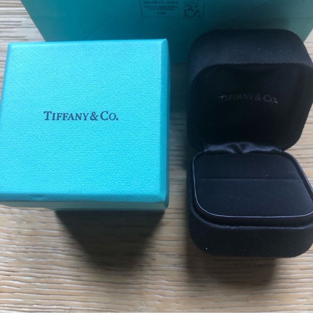 Tiffany & Co Presentation boxes and bag mint cond price firm!